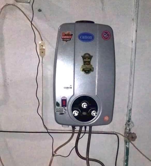 One Bed Studio Apartment near Shaukat Khanum Lahore Bagian luar foto